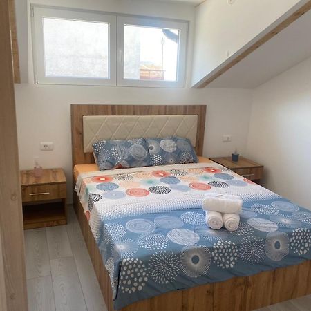 Apartments Naumovski أوهغيد الغرفة الصورة